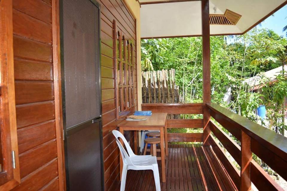 Nellie'S Tourist Inn- Port Barton San Vicente  Luaran gambar