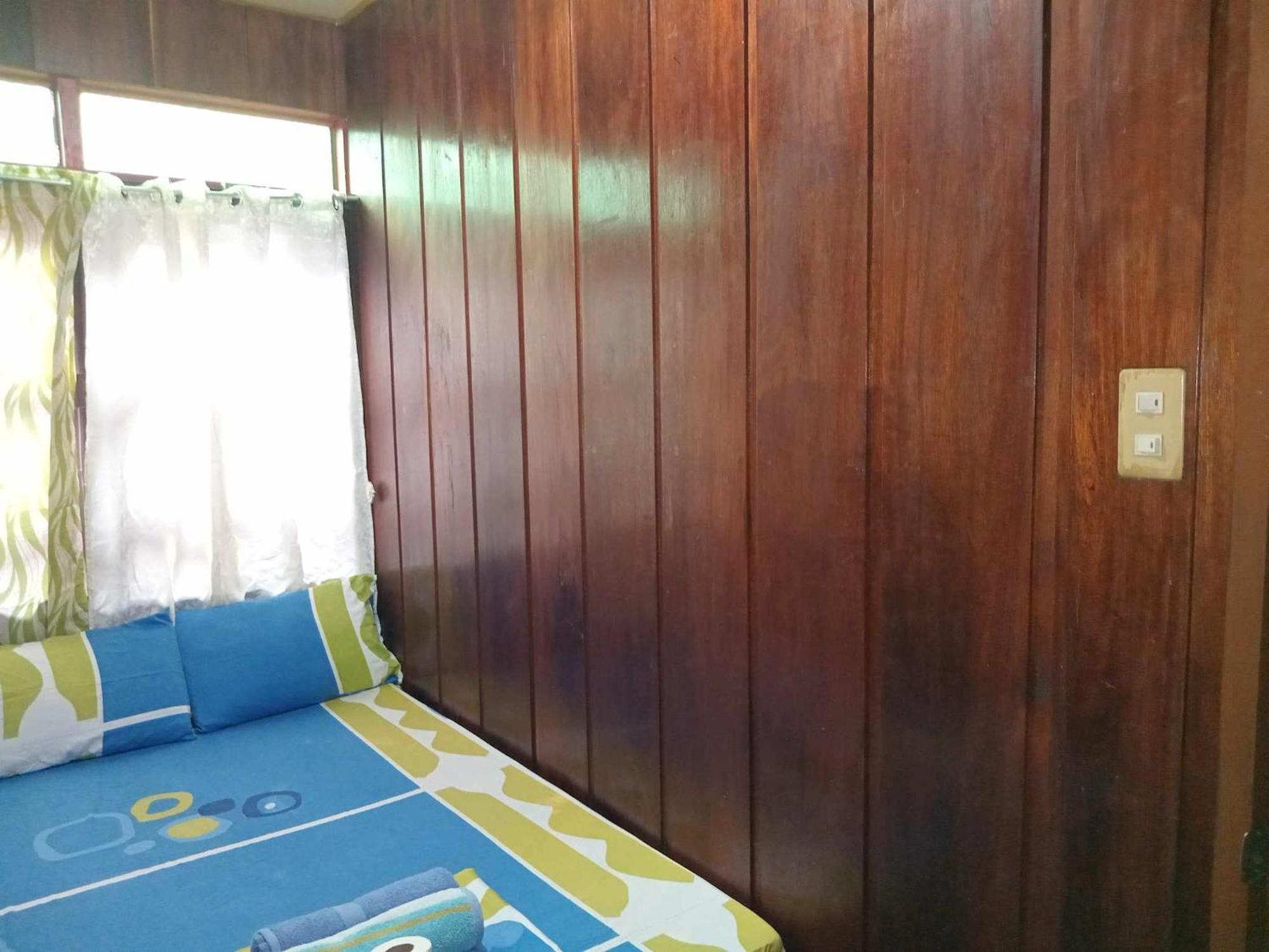 Nellie'S Tourist Inn- Port Barton San Vicente  Bilik gambar
