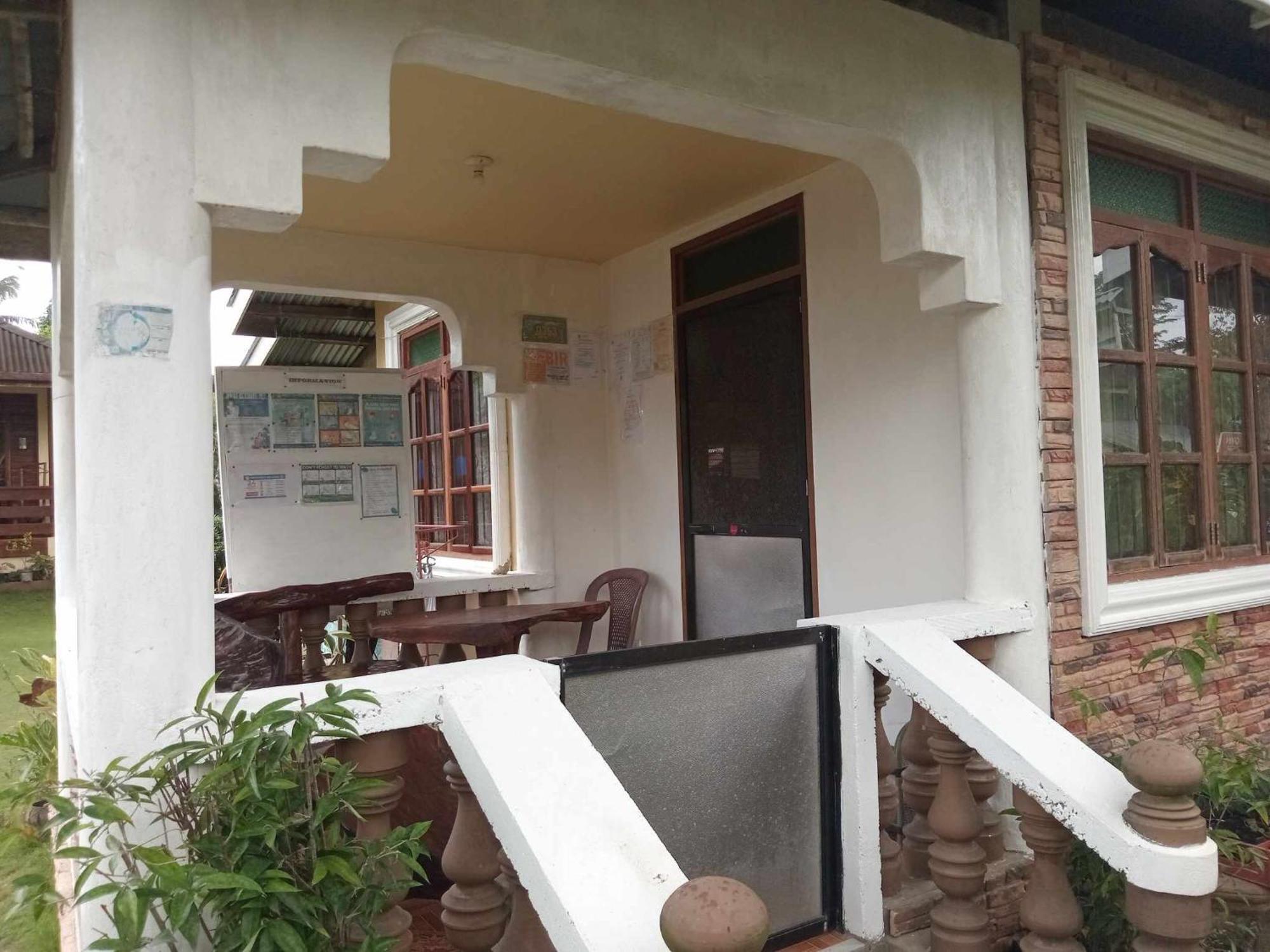Nellie'S Tourist Inn- Port Barton San Vicente  Bilik gambar